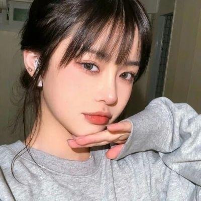 黑珍珠艾曼妞